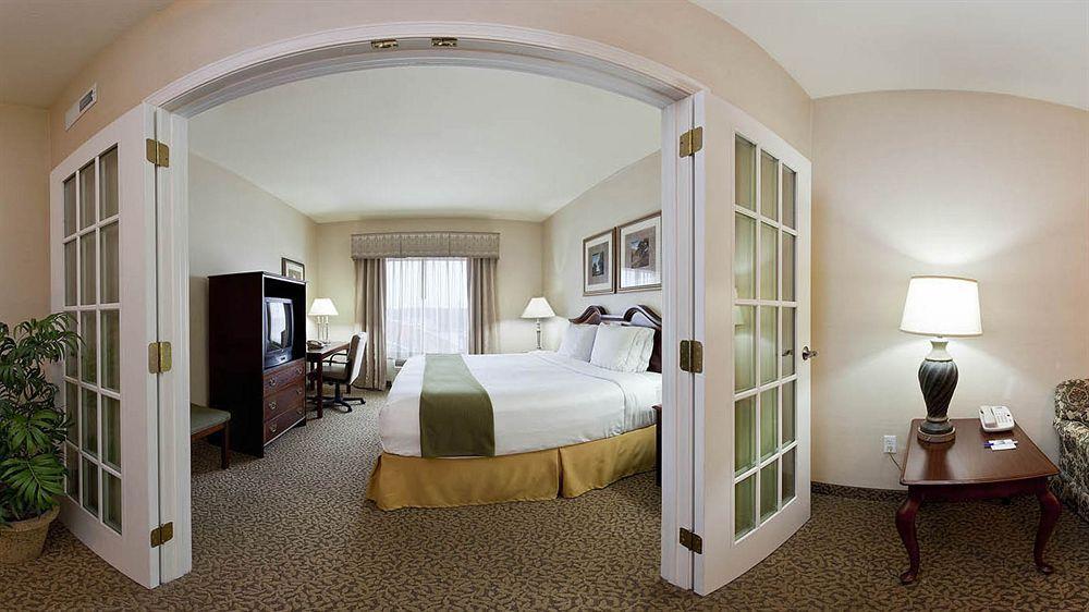 Holiday Inn Express Hotel And Suites Conroe By Ihg Luaran gambar