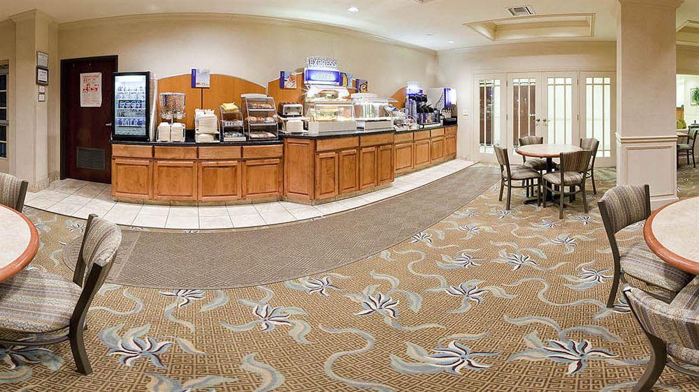 Holiday Inn Express Hotel And Suites Conroe By Ihg Luaran gambar