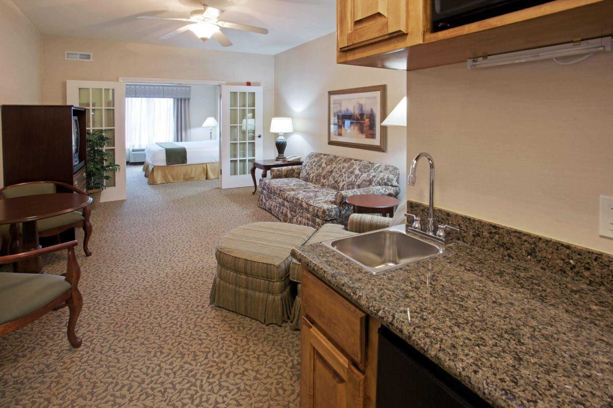 Holiday Inn Express Hotel And Suites Conroe By Ihg Luaran gambar